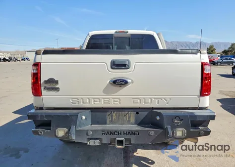 2014 Ford F350 Super Duty z USA, uszkodzony, nr VIN 1FT8W3BT6EEA32942